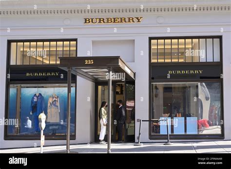 burberry factory outlet san francisco|Burberry san francisco post street.